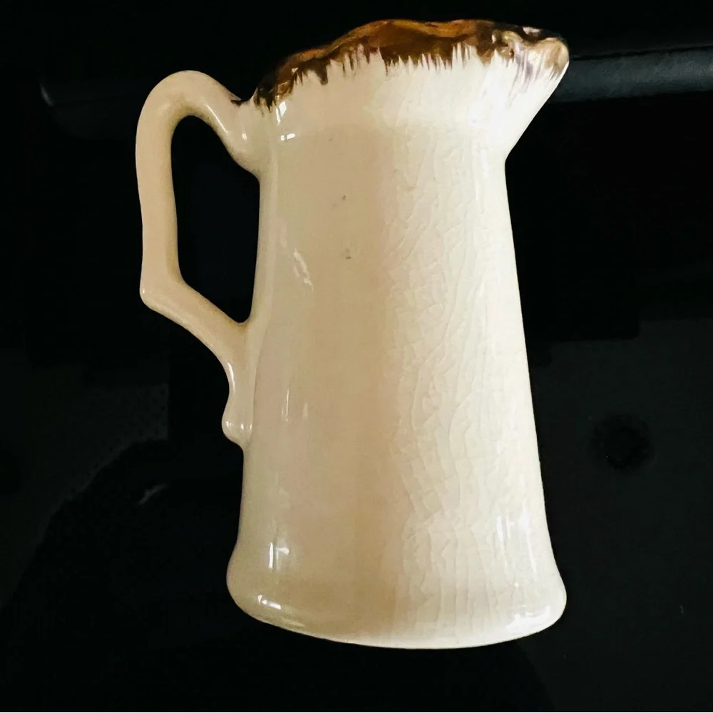 VINTAGE 1960’s JOHN F KENNEDY & FAMILY COMMEMORATIVE CERAMIC PITCHER CREAMER - Picture 2 of 4